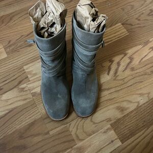 Vero Cuoio Gray Women's Boots